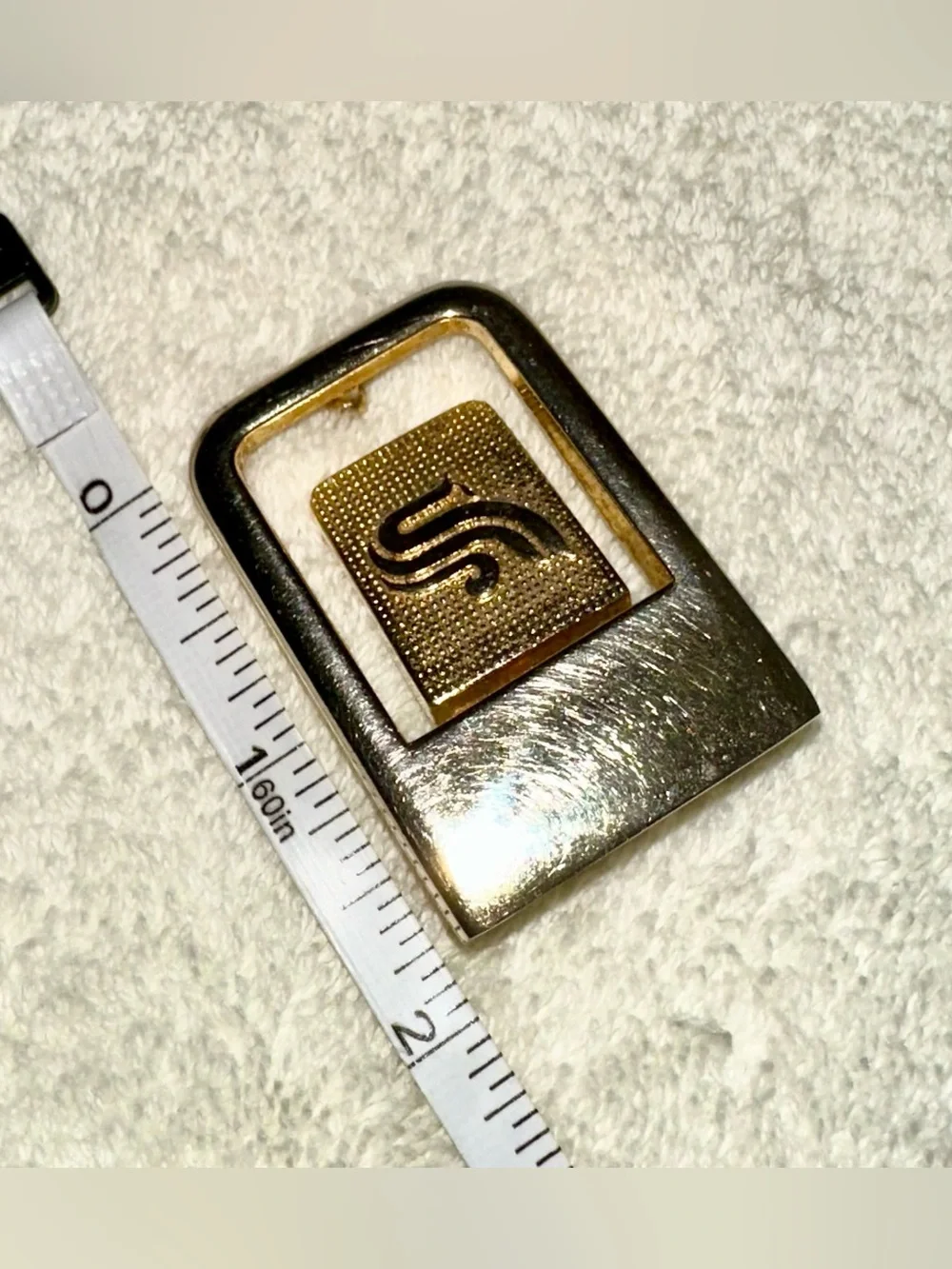 Vintage Gold S Logo 1
